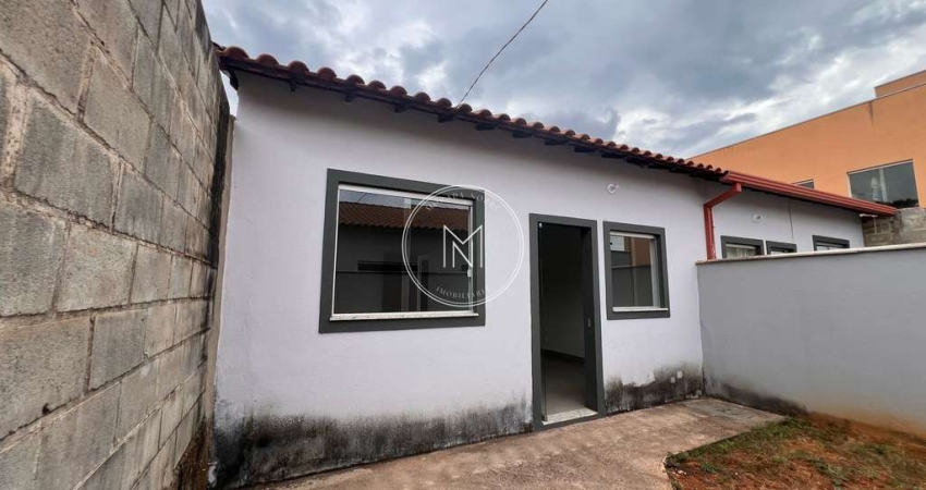 Casa com 2 dormitórios à venda no Canarinho