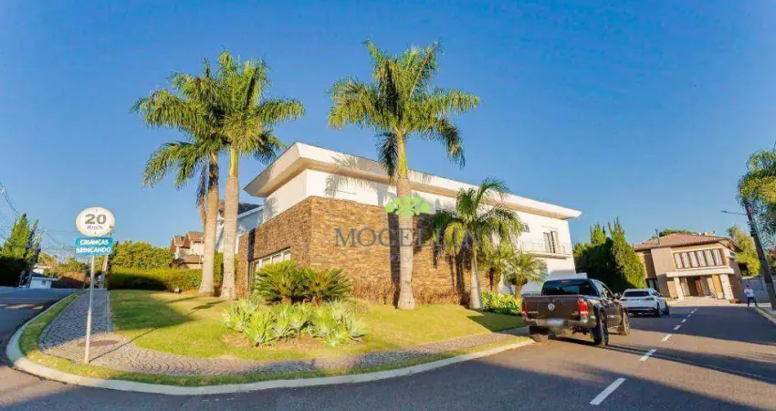 Casa à Venda ou Locação no Campo Comprido, Curitiba com 4 Quartos, 701 m².