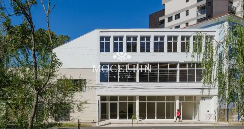 Prédio para alugar na Rua Professor Fernando Moreira, 575, Centro, Curitiba
