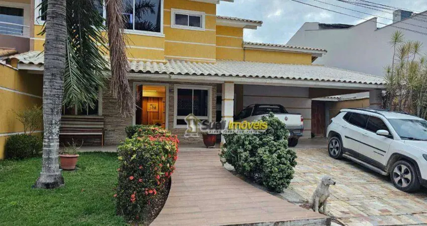 Casa com 3 dormitórios à venda, 394 m² por R$ 1.990.000,00 - Glória - Macaé/RJ