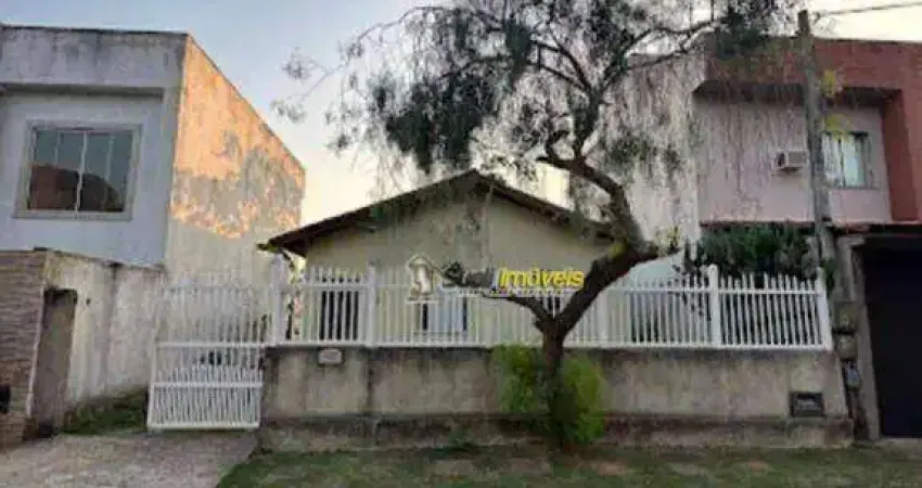Casa com 2 dormitórios à venda, 50 m² por R$ 230.000,00 - Horto - Macaé/RJ