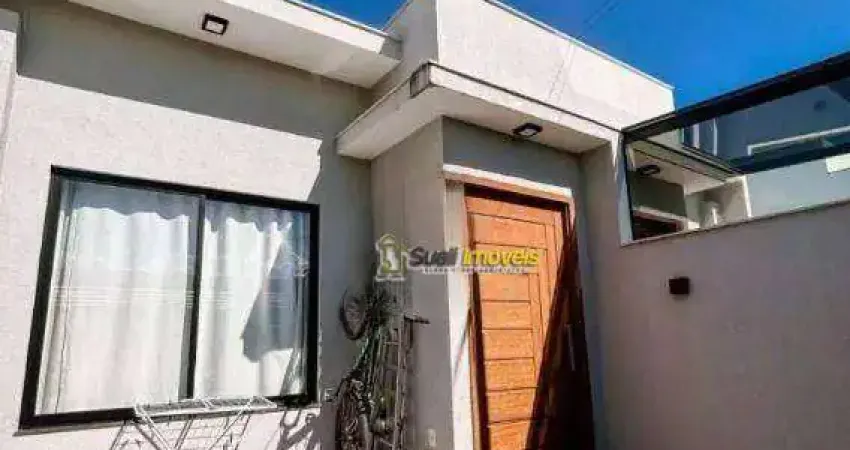 Casa com 2 dormitórios à venda, 70 m² por R$ 474.000 - Vale das Palmeiras - Macaé/RJ