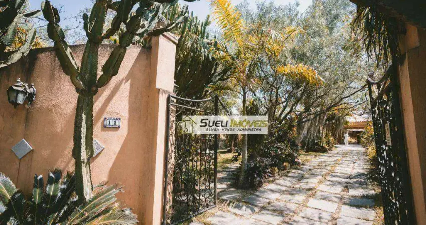 Casa com 3 dormitórios à venda, 200 m² por r$ 1.350.000,00 - laranjeiras - macaé/rj