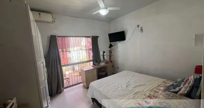Casa à venda na PORTÃO, 1004, São Jorge, Portão
