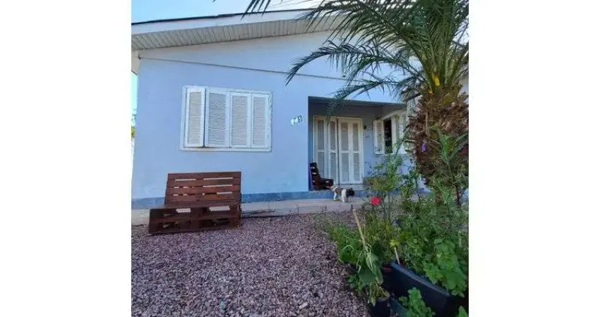 Casa à venda na PORTÃO, 105, São Jorge, Portão