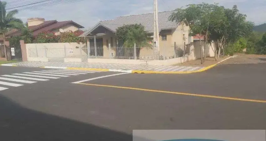 Casa em alvenaria PORTÃO - RS