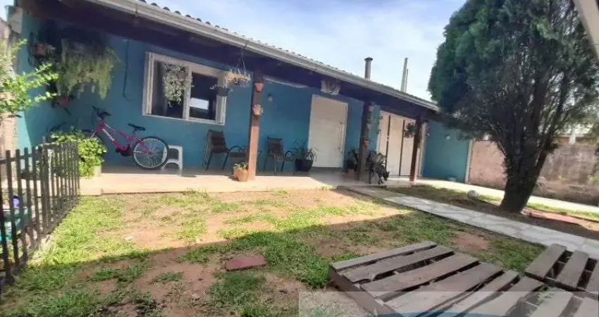 Casa à venda na Estrada dos Correas, 79, Rincão do Cascalho, Portão
