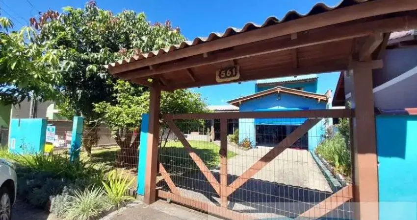 Casa à venda na Rua Soledade, 561, Centro, Portão