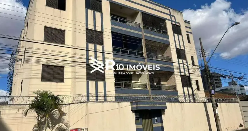 Apartamento à venda, 3 quartos, 1 suíte, 2 vagas - Bairro SANTA MONICA, Uberlândia MG