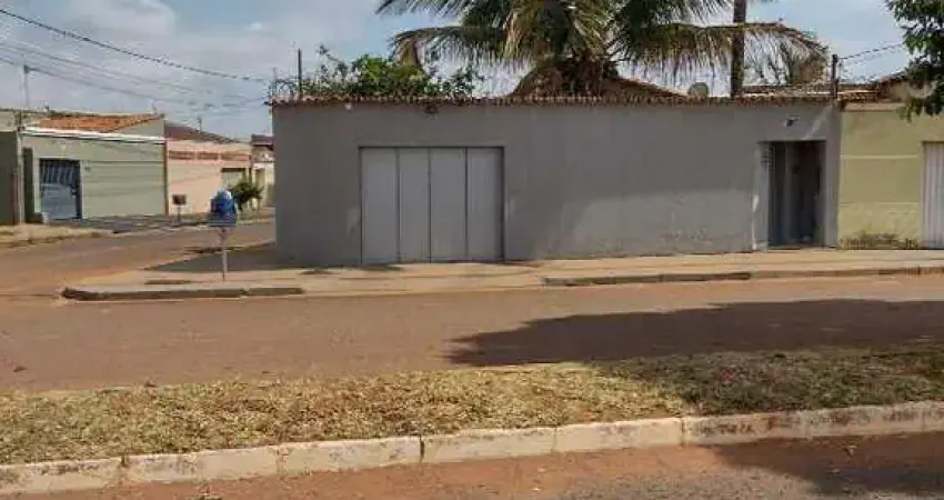 Casa com 3 quartos à venda em Laranjeiras, Uberlândia 