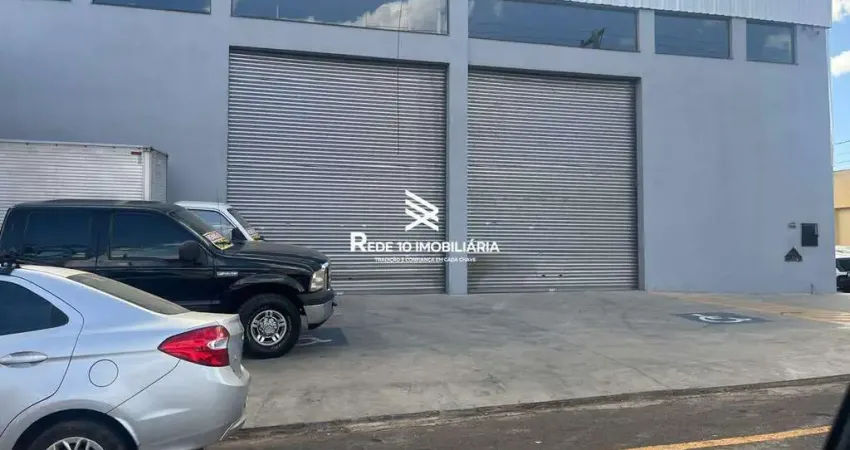 Barracão / Galpão / Depósito para alugar no Marta Helena, Uberlândia