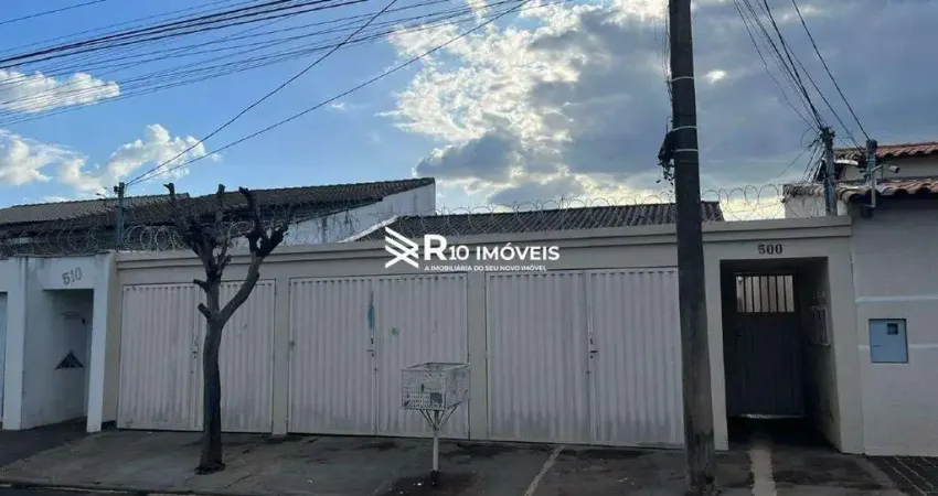 Casa com 2 quartos para alugar no Conjunto Segismundo Pereira, Uberlândia
