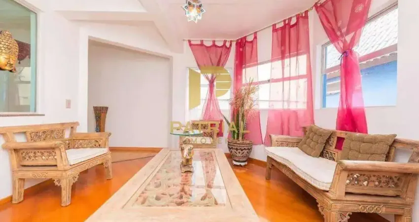 Casa comercial à venda no Água Verde, Curitiba