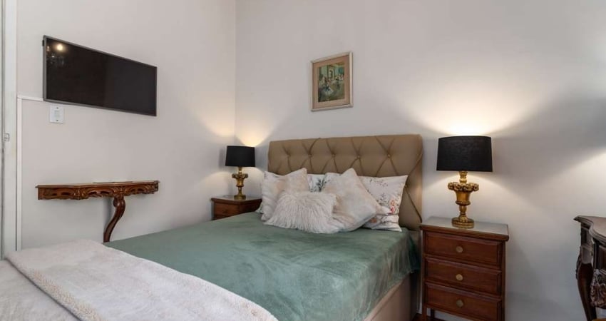 Apartamento para Locação, Alto Padrão, Sala/Quarto, no Baixo Leblon, entre a Conde Bernadotte e o Shopping Leblon.