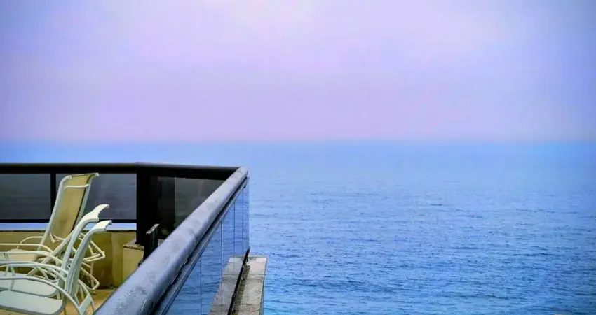 Cobertura linear frontal mar – 216m² – av. lúcio costa, barra da tijuca