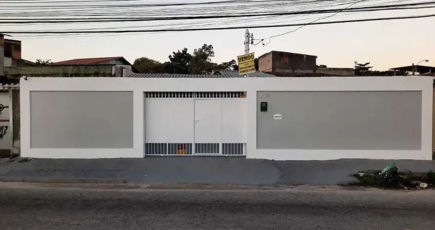 Casa a venda. excelente oportunidade em campo grande com localização privilegiada na estrada do campinho.