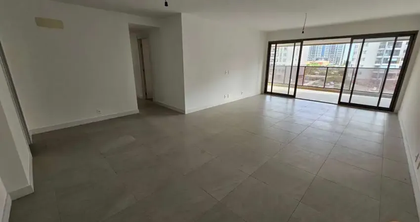 APARTAMENTO VISTA RESORT 187,94m² ORYGEM 4 Quartos 3 vagas – QUADRA Z BARRA