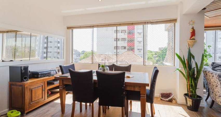 Apartamento com 3 quartos , 2 vagas e 123m² à venda em Cristo Redentor, Porto Alegre.