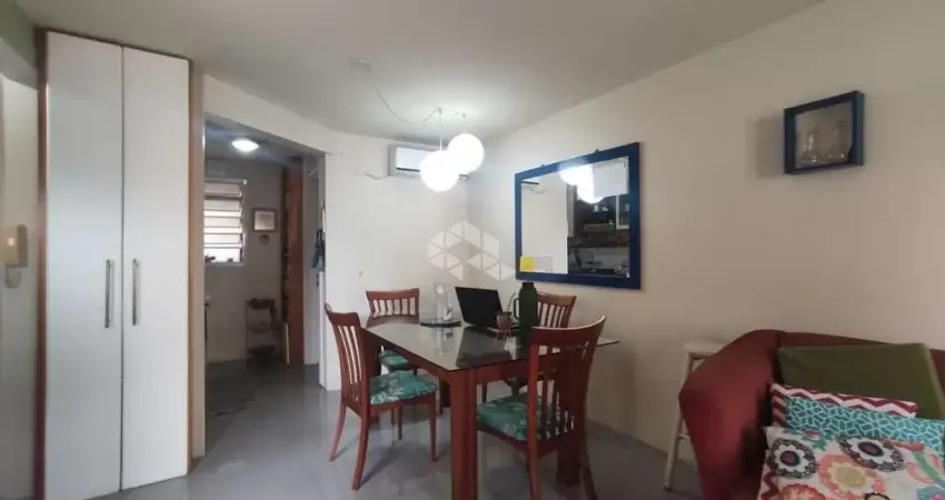 Casa em condomínio fechado com 3 quartos à venda na Rua Tenente Ary Tarrago, 1720, Jardim Itu Sabará, Porto Alegre