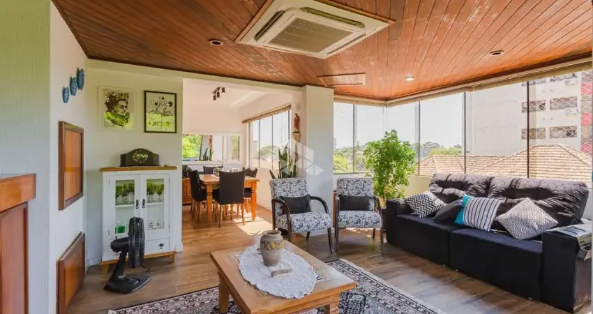 Apartamento com 3 quartos , 2 vagas e 123m² à venda em cristo redentor, porto alegre.