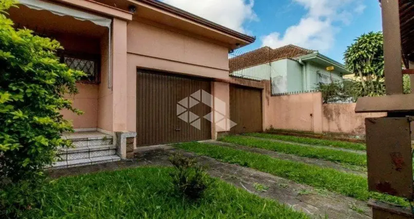 Casa com 3 quartos à venda na Rua Barão do Amazonas, 1780, Jardim Botânico, Porto Alegre