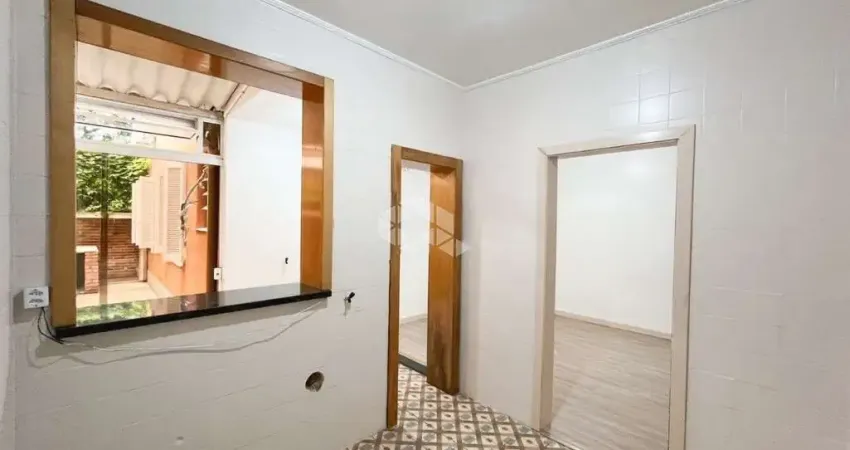 Apartamento com 2 quartos à venda na Rua Dona Margarida, 1245, Navegantes, Porto Alegre