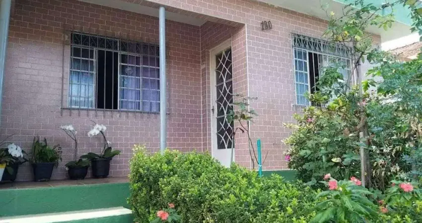 Casa com 3 dormitórios à venda, 180 m² por R$ 330.000,00 - Jardim da Granja - São José dos Campos/SP