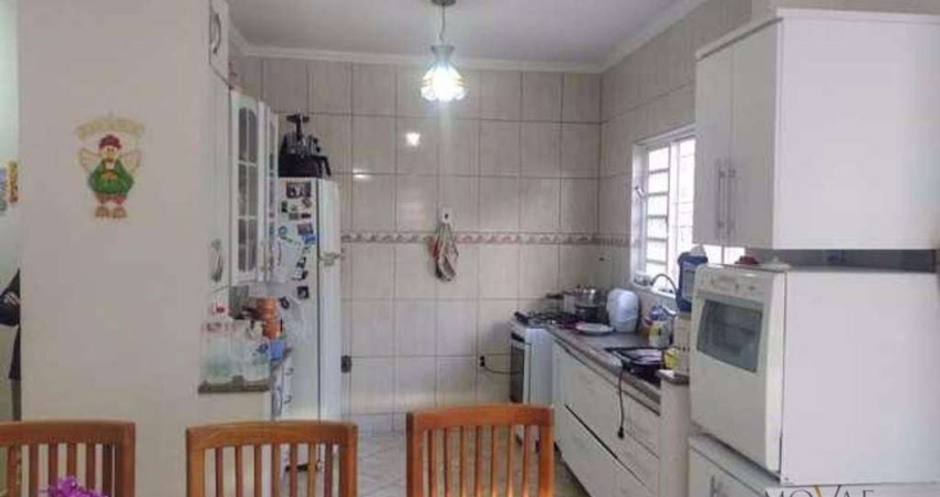 Casa com 4 dormitórios à venda, 230 m² por R$ 720.000,00 - Bosque dos Eucaliptos - São José dos Campos/SP