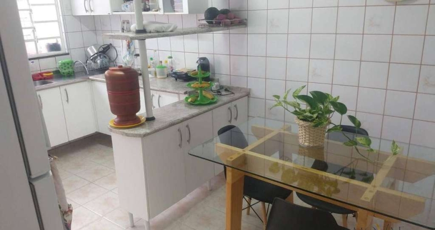 Casa com 2 dormitórios à venda, 80 m² por R$ 700.000,00 - Jardim das Indústrias - São José dos Campos/SP