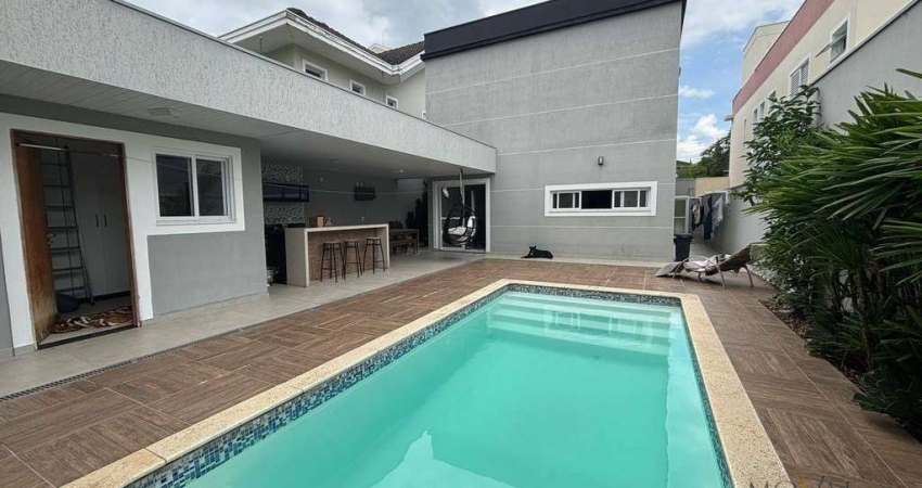 Casa com 5 dormitórios à venda, 248 m² por R$ 2.100.000,00 - Urbanova - São José dos Campos/SP
