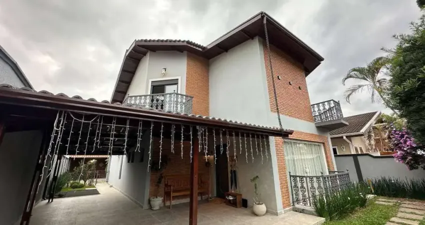 Casa com 5 dormitórios à venda, 316 m² por R$ 2.950.000,00 - Jardim das Colinas - São José dos Campos/SP