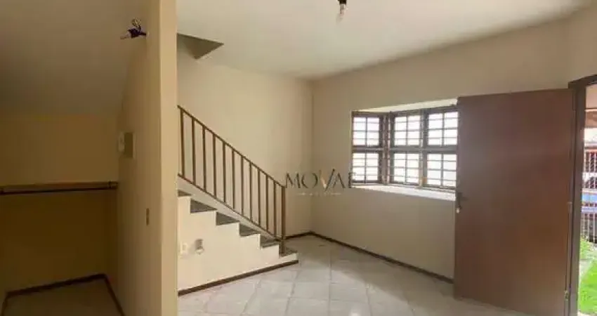 Sobrado para Locação em Village – 110m² | 3 Dormitórios + Quintal