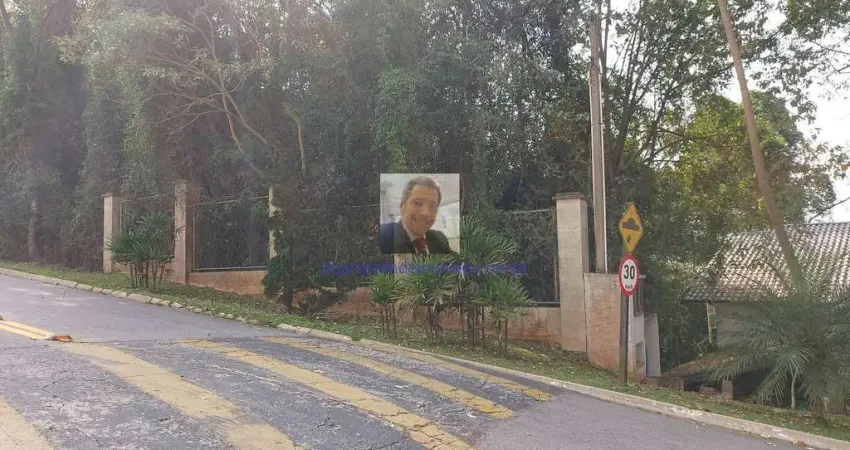 Vende-se Terreno em cond. Fechado Vila Verde OPORTUNIDADE.