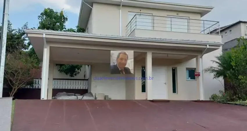Vende-se Imóvel 4 suítes, no Res. Santa Maria, km 28 RT. 