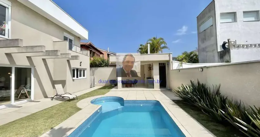 Vende-se Casa no Cond SP II - Moderna e impecável, 4 suítes, escritório, la