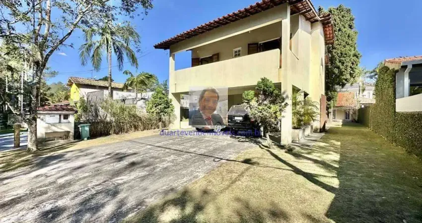 Vende-se Casa no Cond. Nova Higienópolis - 3d/1st, lareira, edícula multius