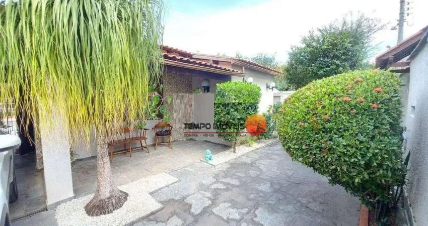 Casa com 4 dormitórios à venda, 205 m² por R$ 930.000,00 - Itaipu - Niterói/RJ