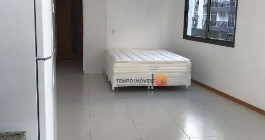 Loft no London, montado com 1 dormitório à venda, 45 m² por R$ 550.000 - Icaraí - Niterói/RJ