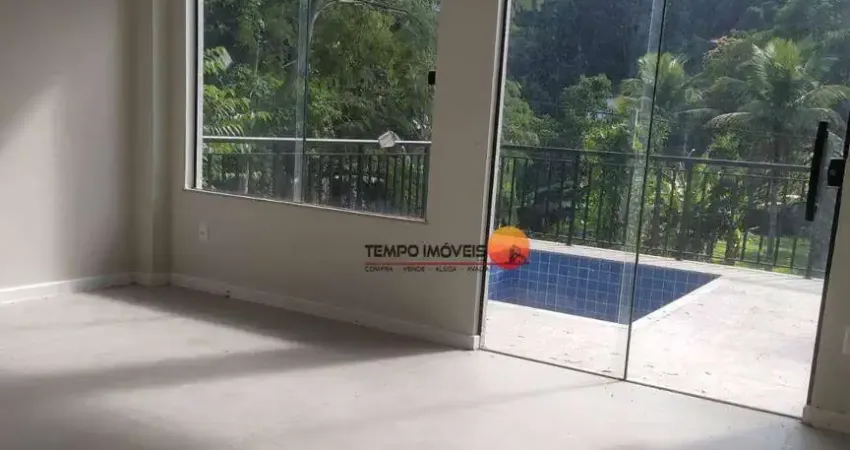 Casa com 3 dormitórios à venda, 130 m² por R$ 560.000,00 - Itaipu - Niterói/RJ