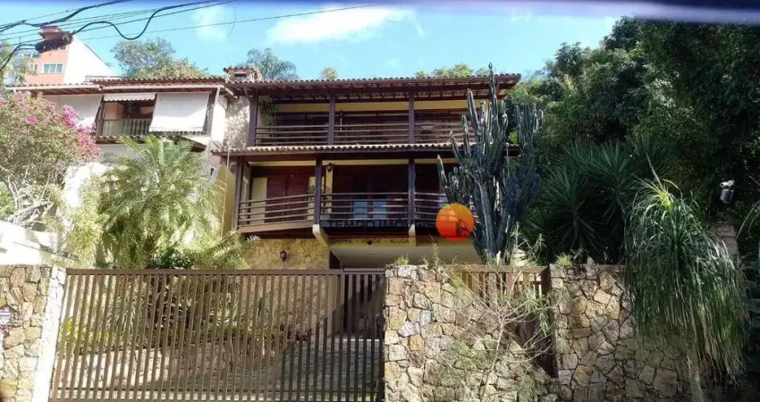 Casa com 3 quartos  à venda, 300 m² por R$ 2.800.000 - Piratininga - Niterói/RJ