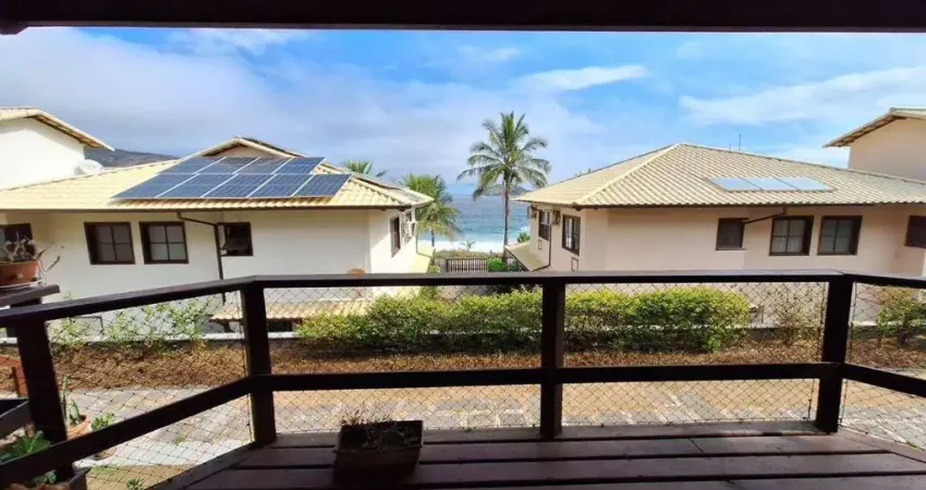 Casa com 3 dormitórios à venda, 205 m² por R$ 1.300.000,00 - Camboinhas - Niterói/RJ
