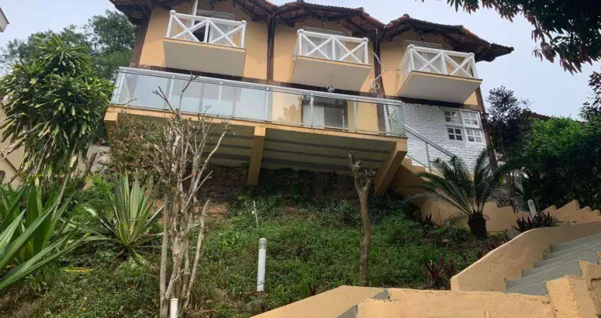 Casa com 3 dormitórios à venda, 416 m² por r$ 980.000,00 - piratininga - niterói/rj