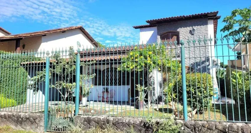 Casa com 4 dormitórios à venda, 216 m² por r$ 820.000,00 - maria paula - niterói/rj