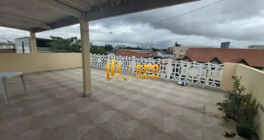 Sobrado com 3 dormitórios , 2 suites , sala ampla para dois ambientes , cozinha, área de serviço ,