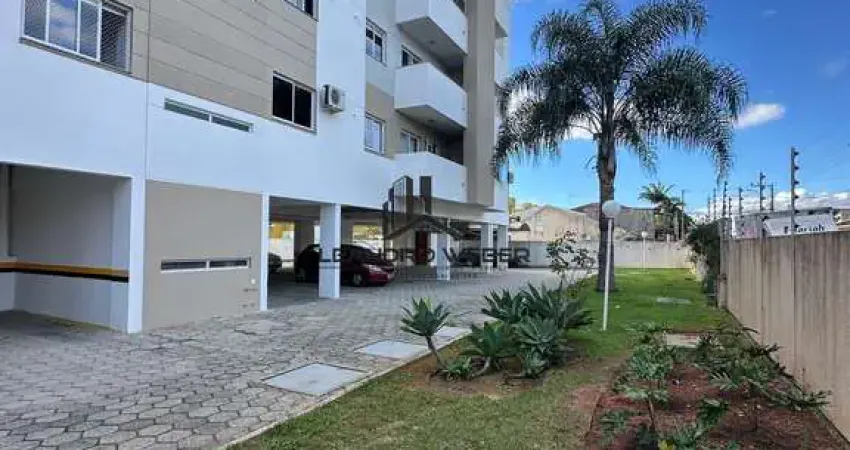 Apartamento em São José/SC - 2 Dormitórios - Prédio com Elevador