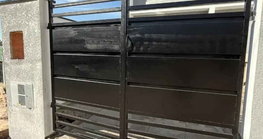 Casa com 2 quartos à venda na Rua Renato Gatti, Jardim Jatobá, Sorocaba