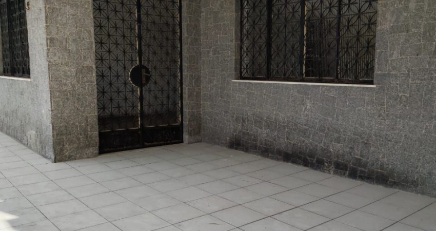 Casa Ampla à Venda em Vaz Lobo - 94m², 3 Quartos, Espaço Externo Generoso e Vagas de Garagem! EXCLUSIVIDADE!