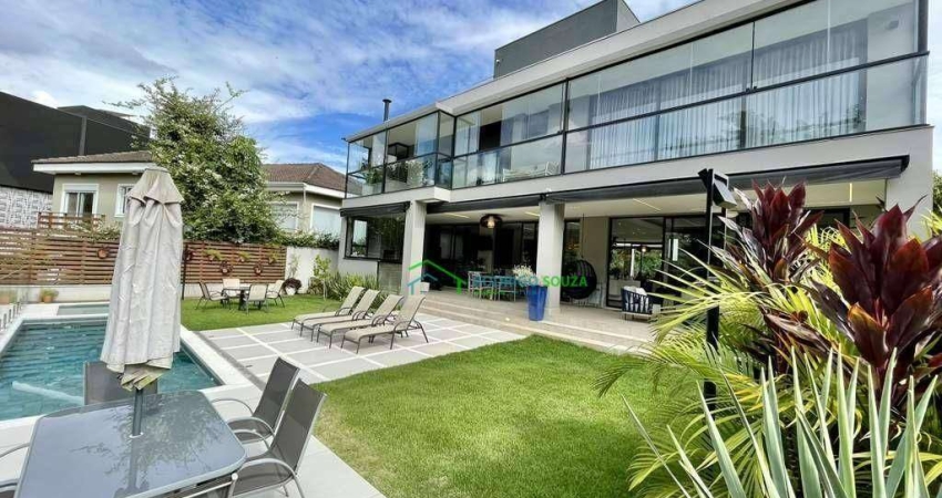 Casa com 4 dormitórios à venda, 513 m² por R$ 5.499.990,00 - Granja Viana - Carapicuíba/SP