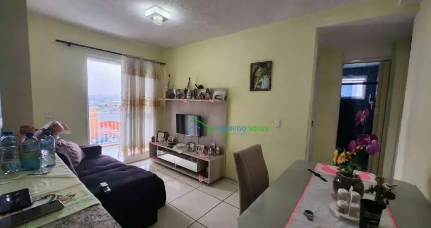 Casa á venda no Condomínio Center Village, Jardim Veloso, Carapicuíba/SP