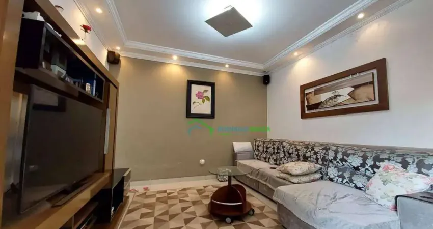 Casa à venda na Vila Gustavo Corrêa, Carapicuíba/SP